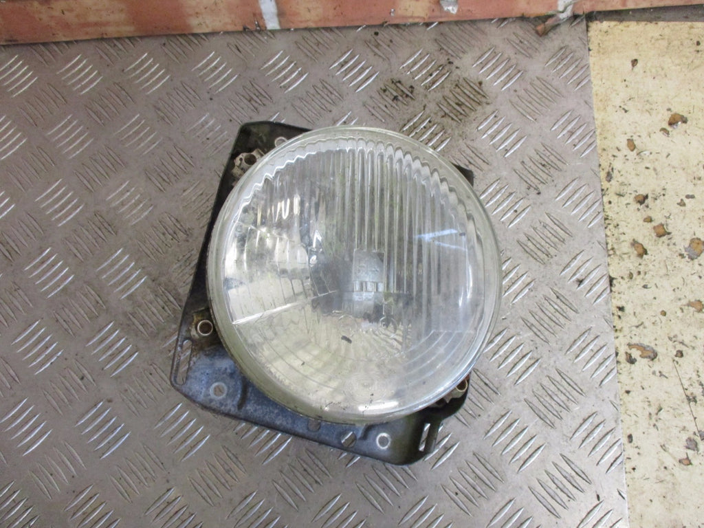 VOLKSWAGEN VW GOLF MK4 1.6 8V RIGHT HEADLIGHT 116966-01