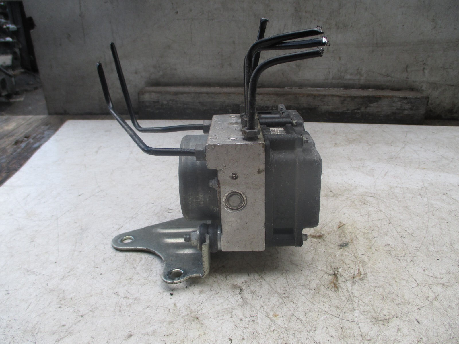 FORD KA MK2 1.2 ABS PUMP MODULE CONTROL 51928359