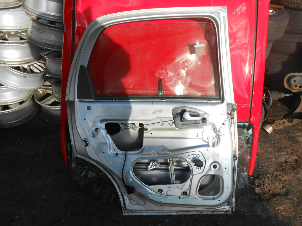 VAUXHALL CORSA C 2002 5 DOOR NSR PASSENGER SIDE REAR BARE DOOR SHELL SILVER