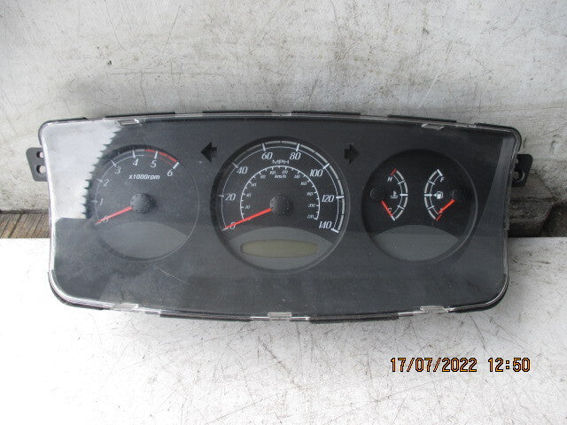 SSANGYONG KYRON 2006 2.0 DIESEL SPEEDOMETER INSTRUMENT CLUSTER 8021009100