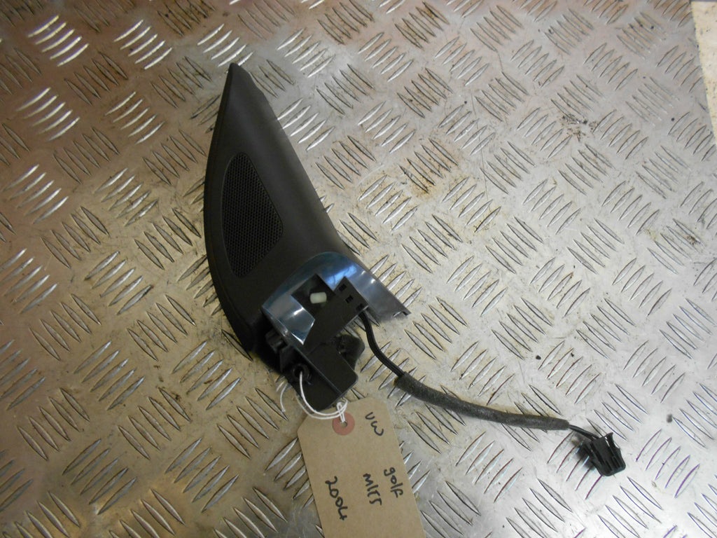 VOLKSWAGEN VW GOLF MK5 2004 OSF DRIVER SIDE FRONT MIRROR TRIM & TWEETER