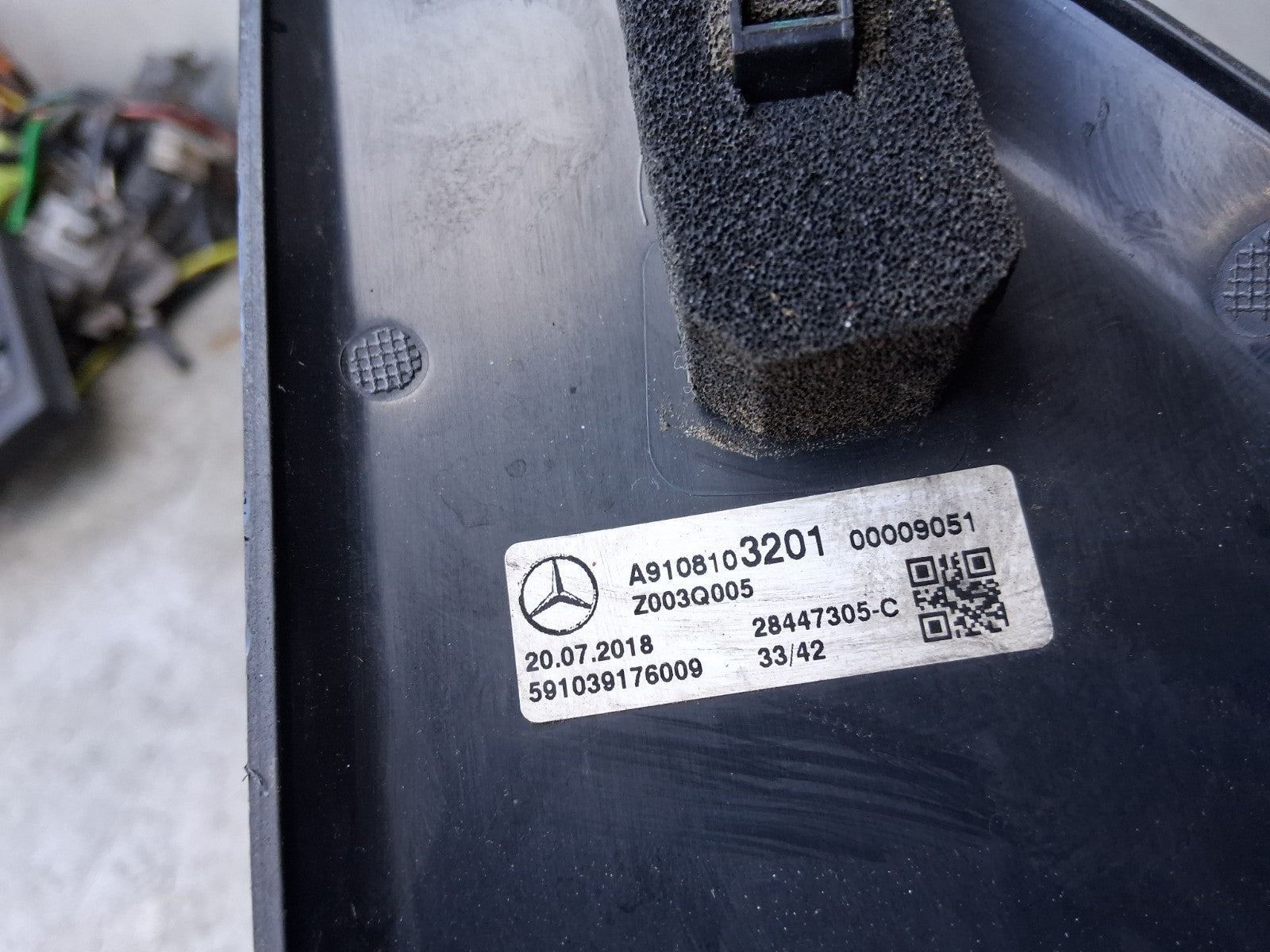 2023 MERCEDES BENZ SPRINTER W907 NSF PASSENGER ELECTRIC WING MIRROR A9108103201