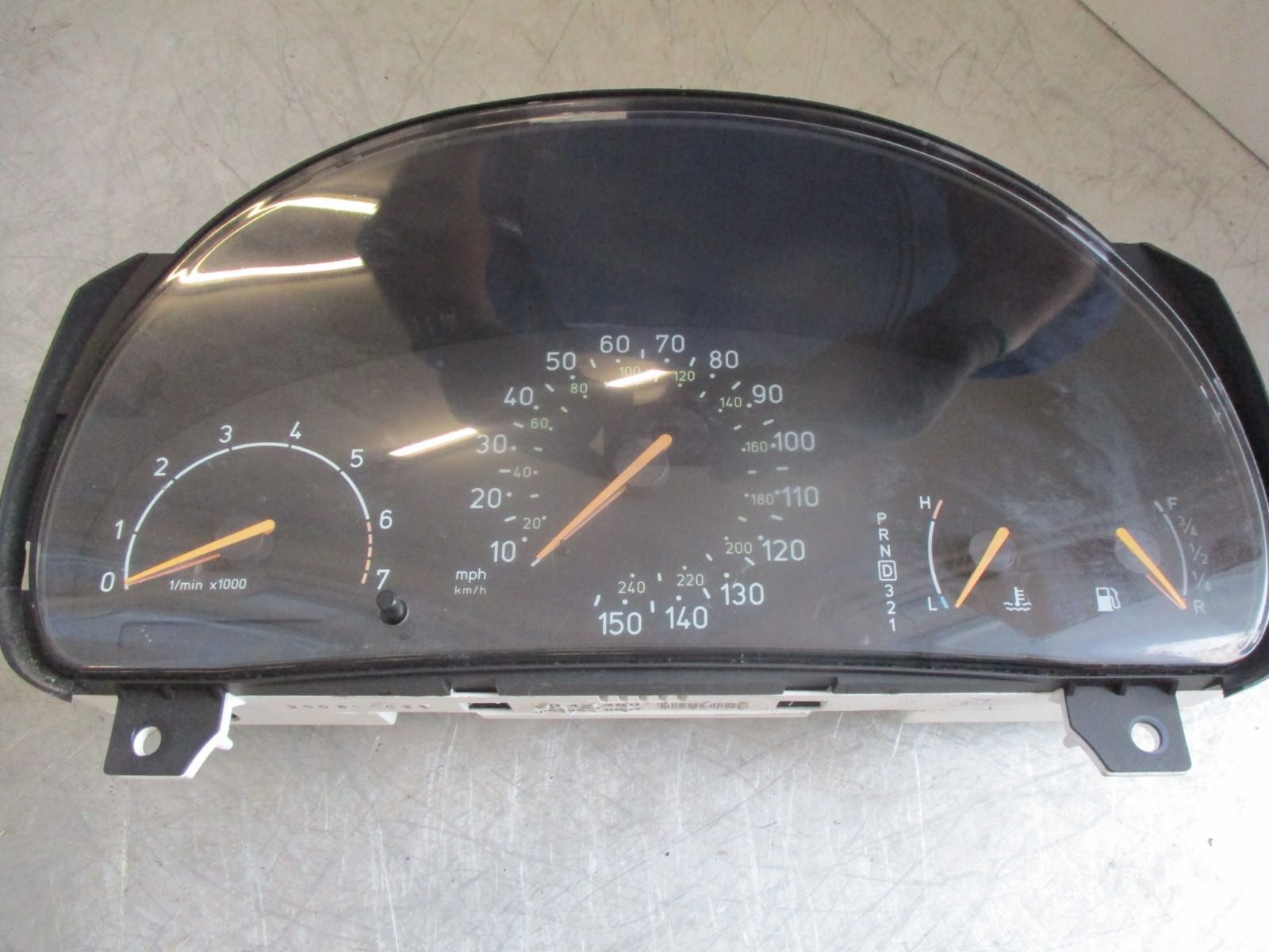 2004 SAAB 95 2.0 TURBO SPEEDOMETER  INSTRUMENT SPEEDO CLOCKS MPH 769215970