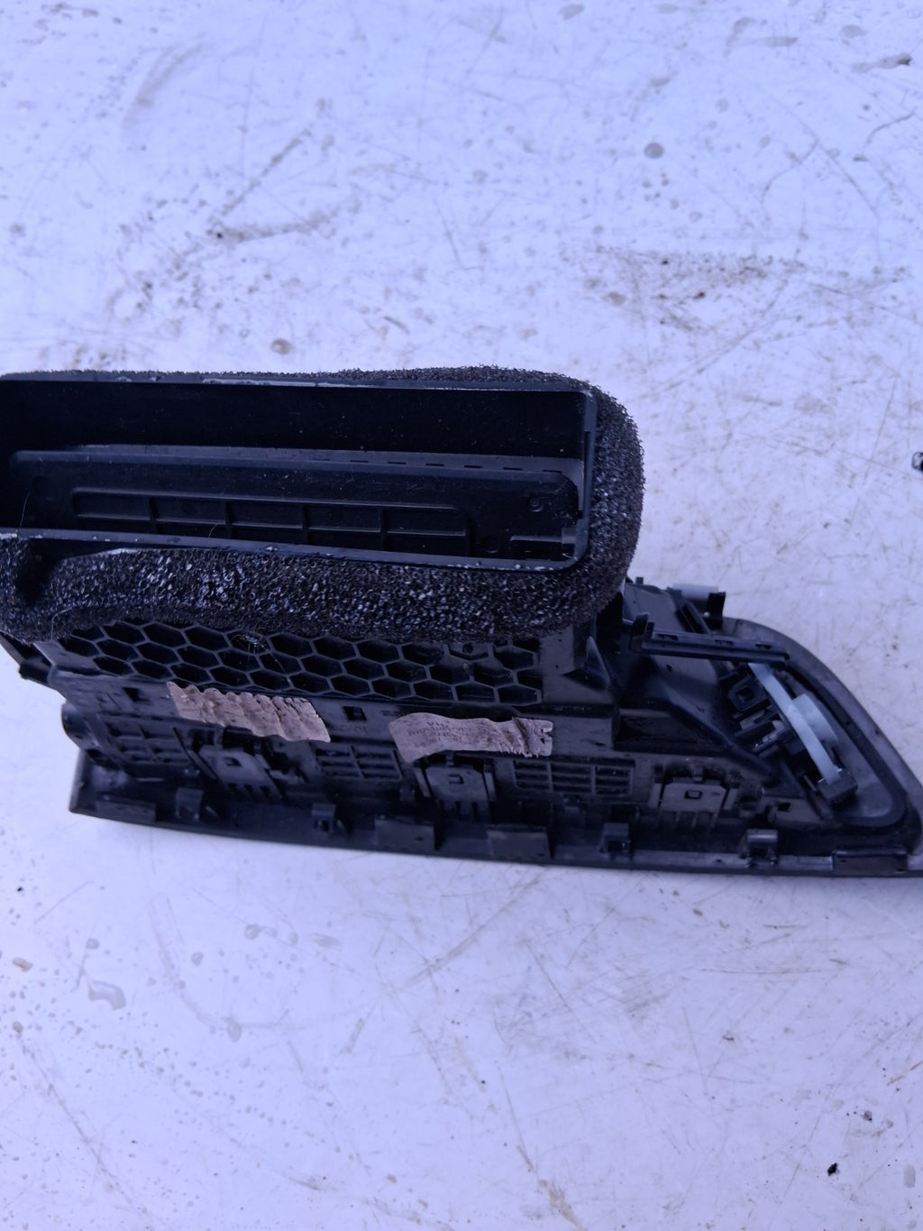 2019 FORD GALAXY MK4 FRONT LEFT CENTRE DASHBOARD AIR VENT GRILL KM2B19C68