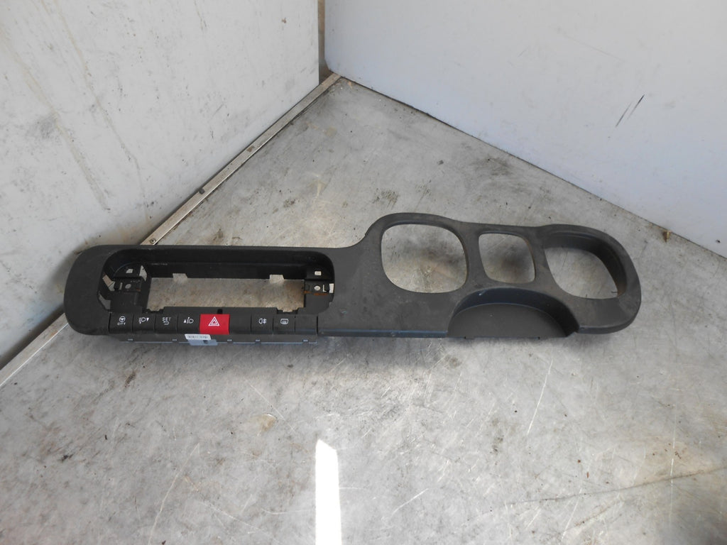 FIAT PANDA 319 (MK3) 2014 SPEEDO CLOCK & STEREO SURROUND TRIM 07355444120