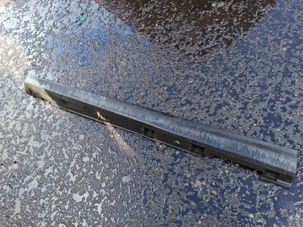 FORD FOCUS MK3 2011 NS PASSENGER SIDE SKIRT VALANCE PLASTIC