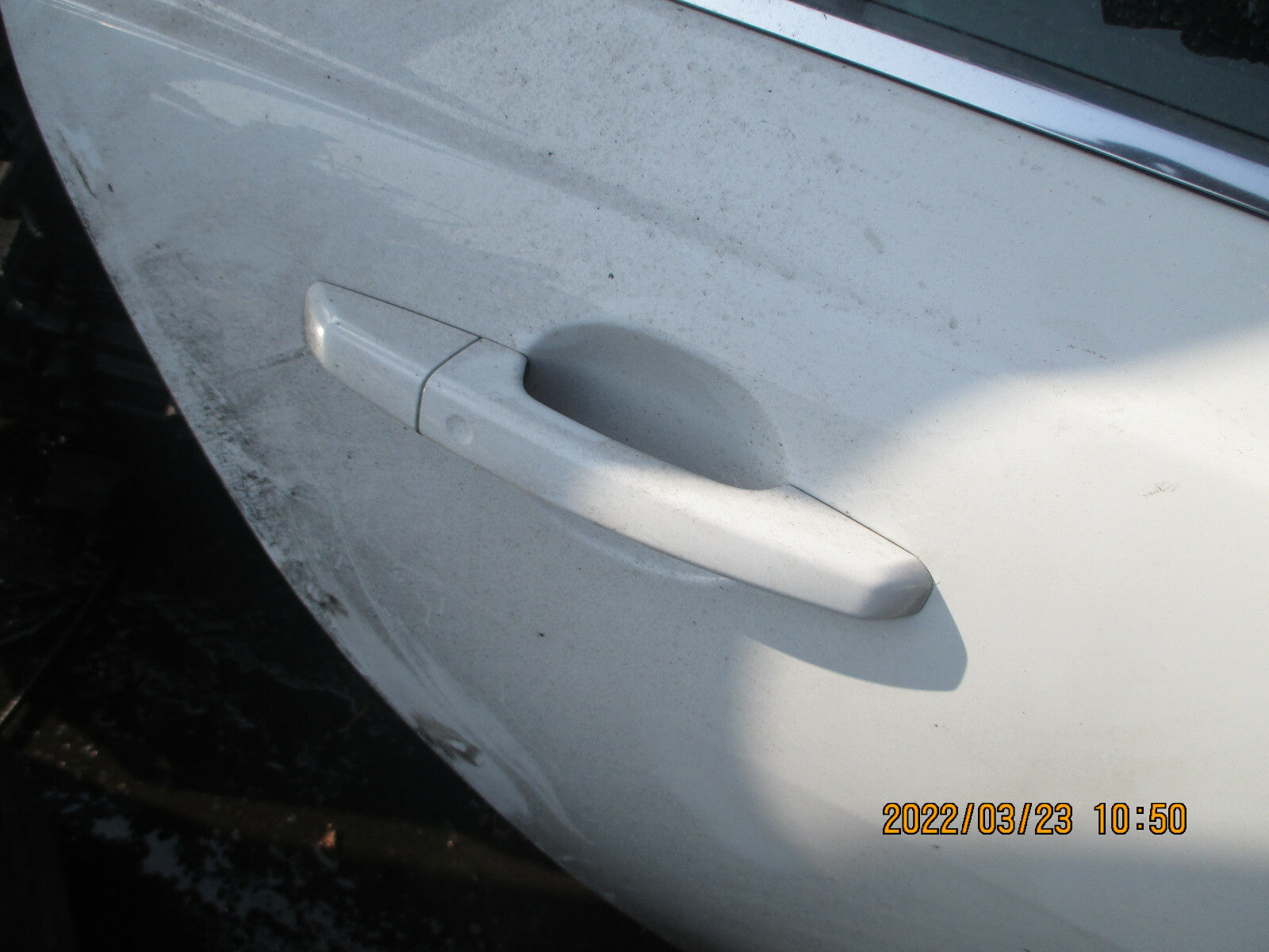 JAGUAR XE 2019 OSR DRIVER SIDE REAR DOOR EXTERIOR DOOR HANDLE WHITE