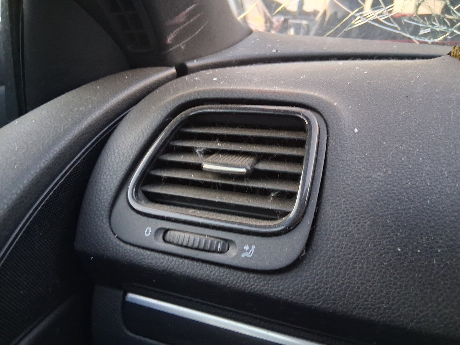 2014 VW VOLKSWAGEN SCIROCCO MK3 NSF PASSENGER SIDE FRONT LEFT AIR VENT