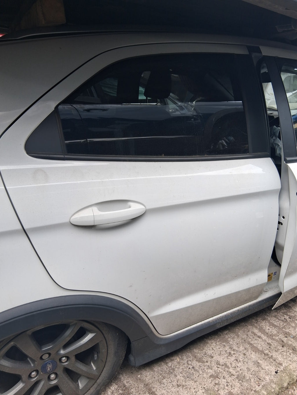 2018 FORD KA + PLUS MK3 HATCHBACK OSR DRIVER SIDE REAR BARE DOOR WHITE