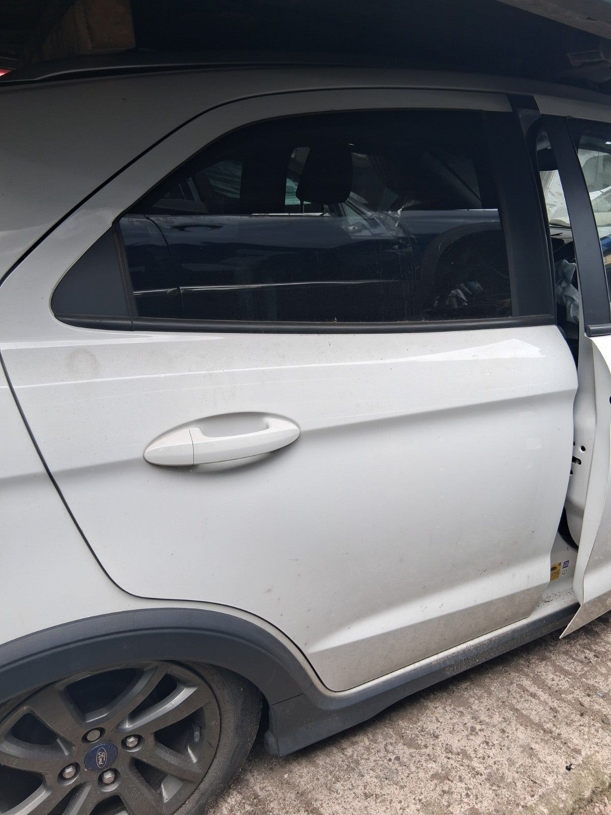 2018 FORD KA + PLUS MK3 HATCHBACK OSR DRIVER SIDE REAR BARE DOOR WHITE