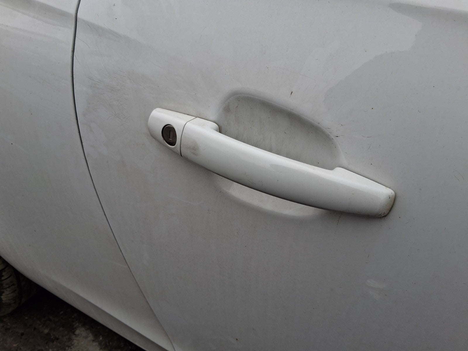 2019 VAUXHALL CORSA E 3 DOOR OS DRIVER SIDE EXTERIOR DOOR HANDLE WHITE Z40R