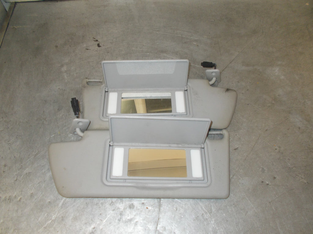VAUXHALL ZAFIRA B 2009 DRIVER & PASSENGER SIDE SUN VISORS 13281678/77