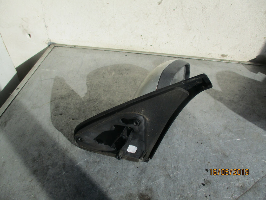 RENAULT CLIO MK2 OS DRIVER SIDE ELECTRIC WING MIRROR SILVER LIGHT BLUE