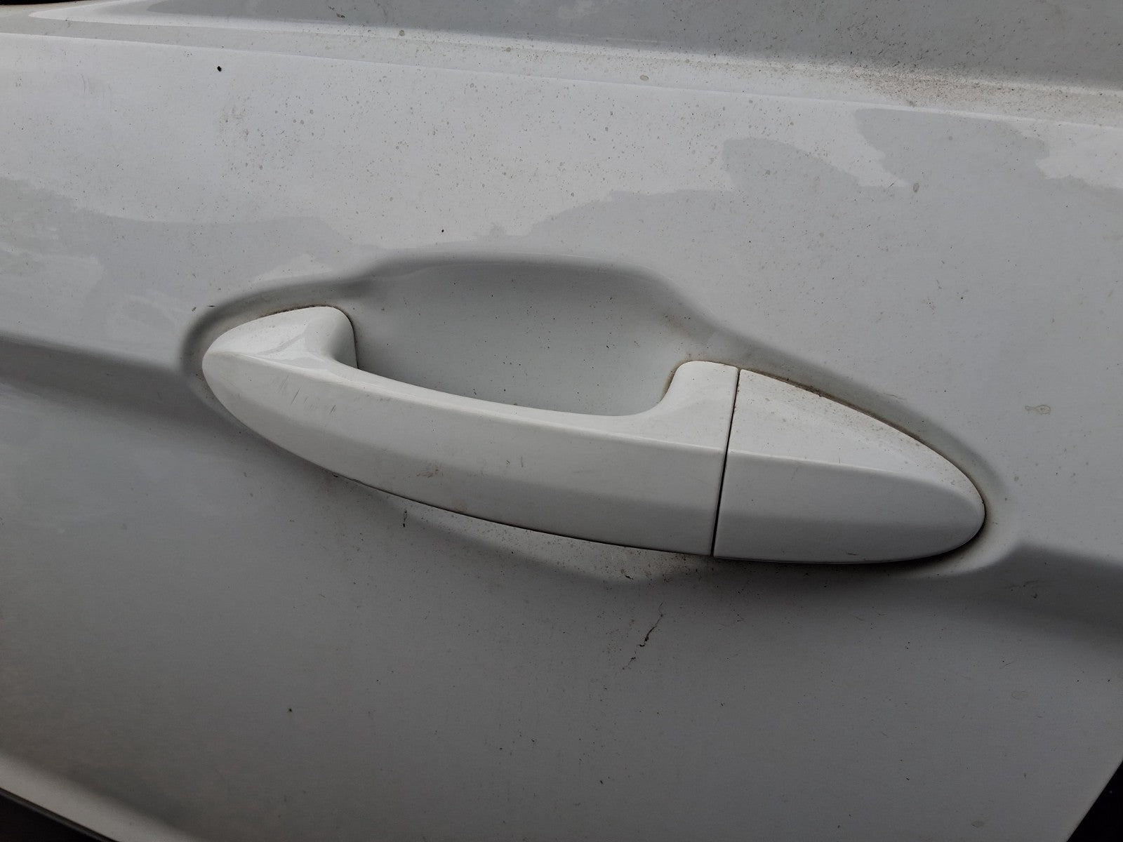 2015 FORD TRANSIT COURIER MK1 NSF PASSENGER SIDE FRONT DOOR HANDLE WHITE