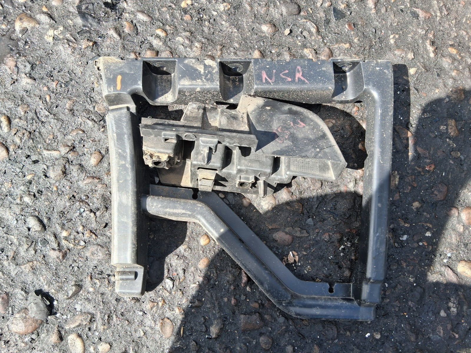 2023 CITROEN BERLINGO MK3 NSR PASSENGER SIDE REAR BUMPER BRACKET 9816808980
