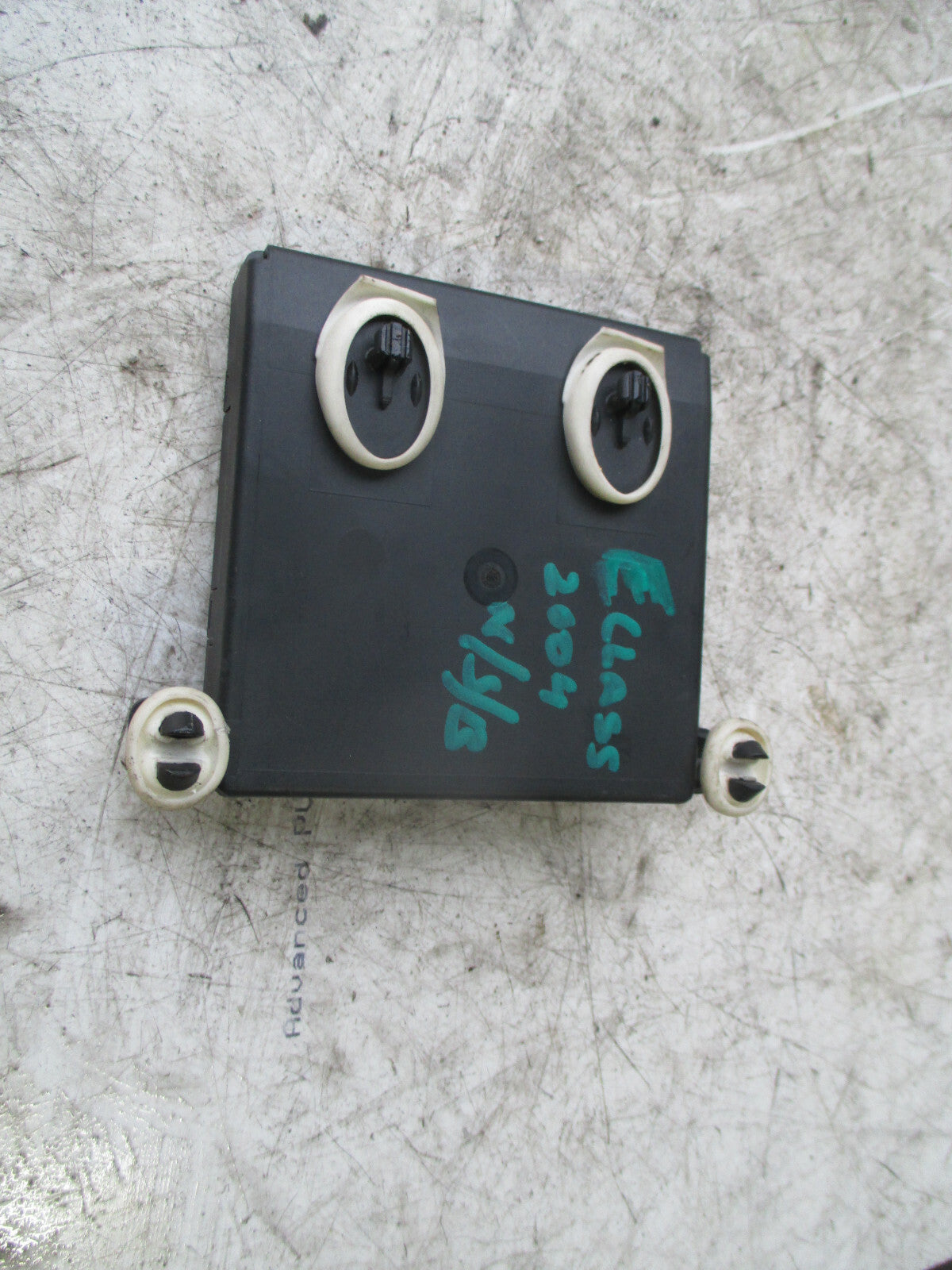 MERCEDES BENZ E CLASS W211 NS PASSENGER SIDE REAR DOOR CONTROL MODULE 2118201526