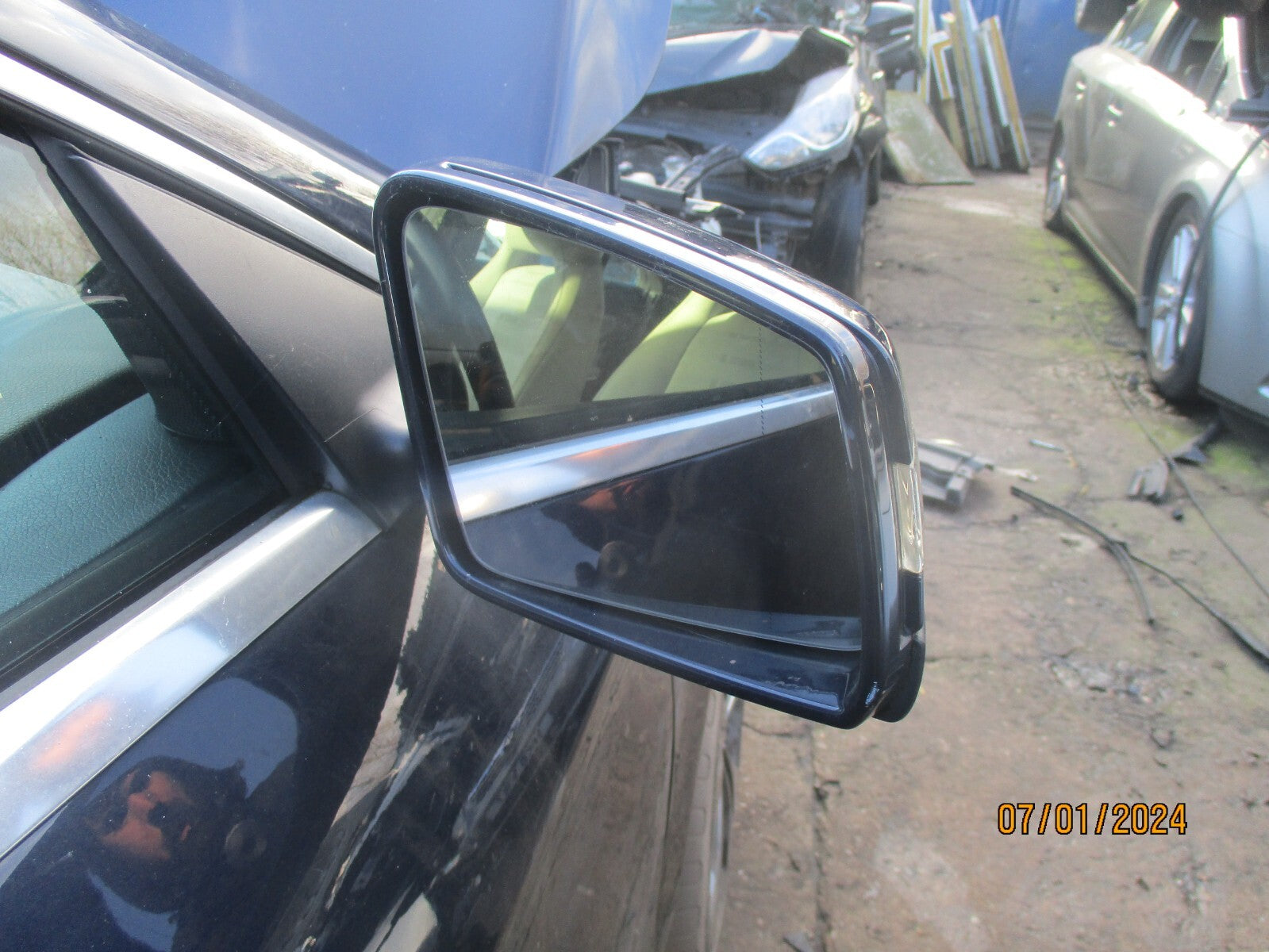 MERCEDES BENZ CLA 2016 C117 OS DRIVER SIDE MANUALFOLD WING MIRROR LUNAR BLUE 890