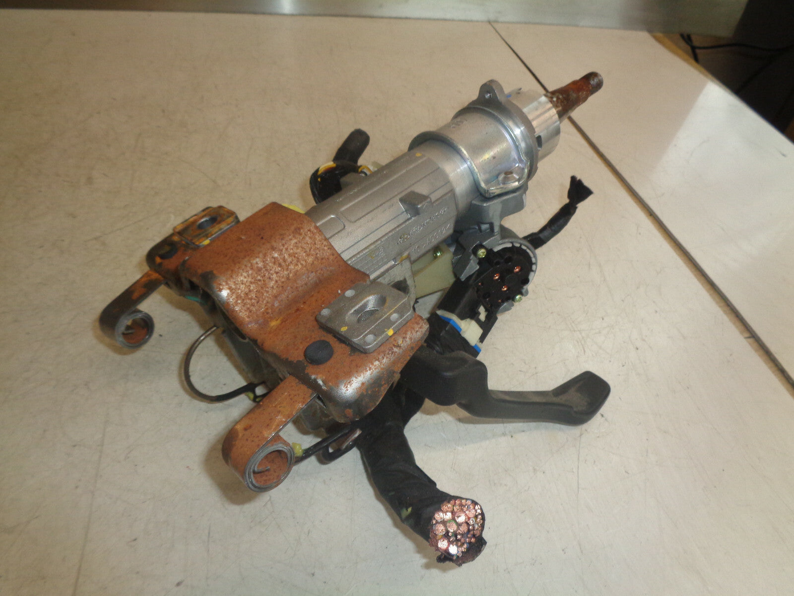 HYUNDAI I30 MK2 2013 1.6 DIESEL UPPER STEERING COLUMN