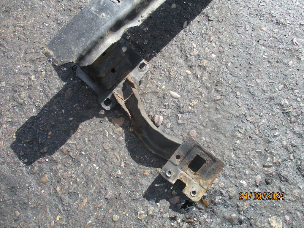 CITROEN DS3 2011 FRONT BUMPER REINFORCEMENT CRASH BAR