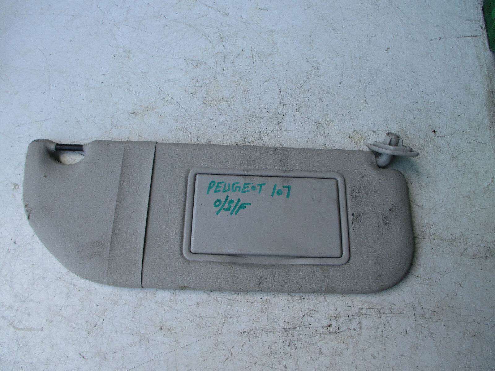PEUGEOT 107 2012 OSF DRIVER SIDE FRONT SUN SHADE VISOR GREY MIRROR