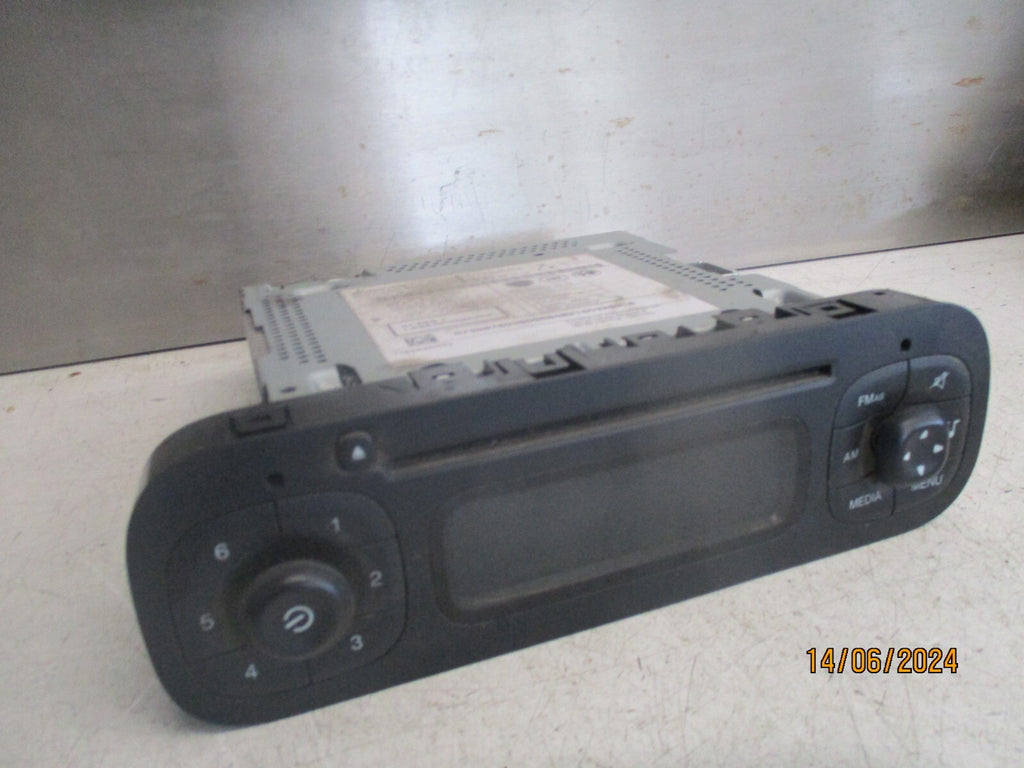 FIAT PANDA MK3 2018 RADIO CD PLAYER STEREO HEAD UNIT 07356760360