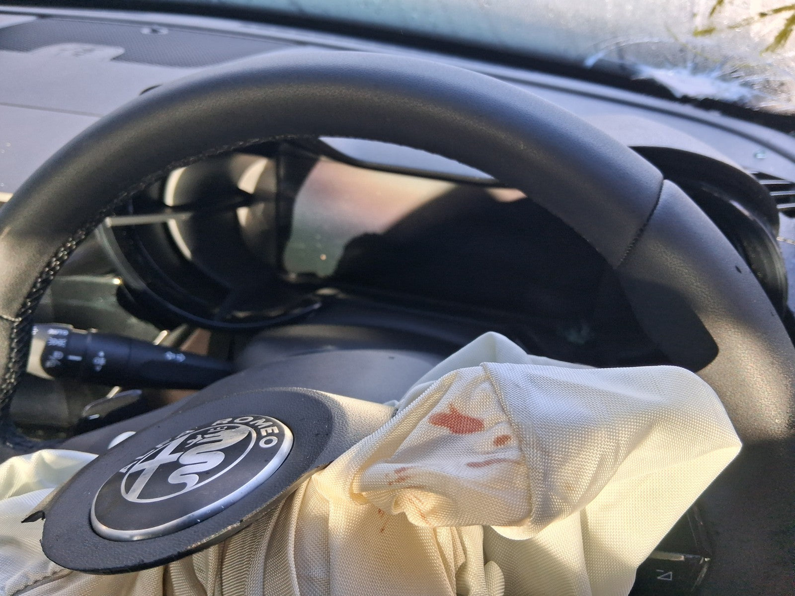 2025 ALFA ROMEO JUNIOR IBRIDA MILANO NSR PASSENGER SIDE REAR BARE DOOR BEIGE