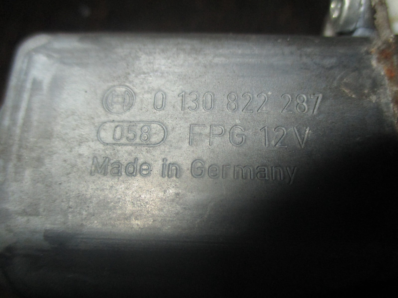 FORD MONDEO MK4 2009 NEARSIDE FRONT WINDOW MOTOR 013082287