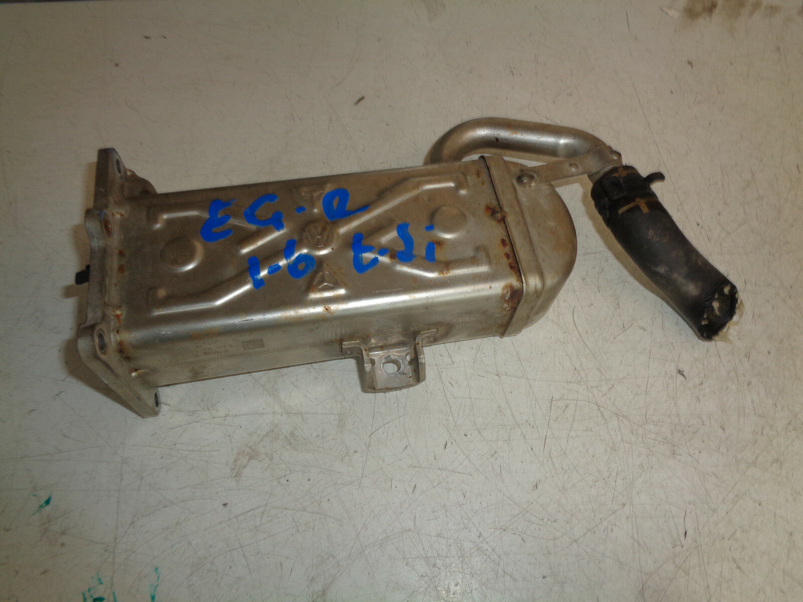 VW VOLKSWAGEN GOLF PLUS 1.6 TDI EGR VALVE AND COOLER 03L131512BJ