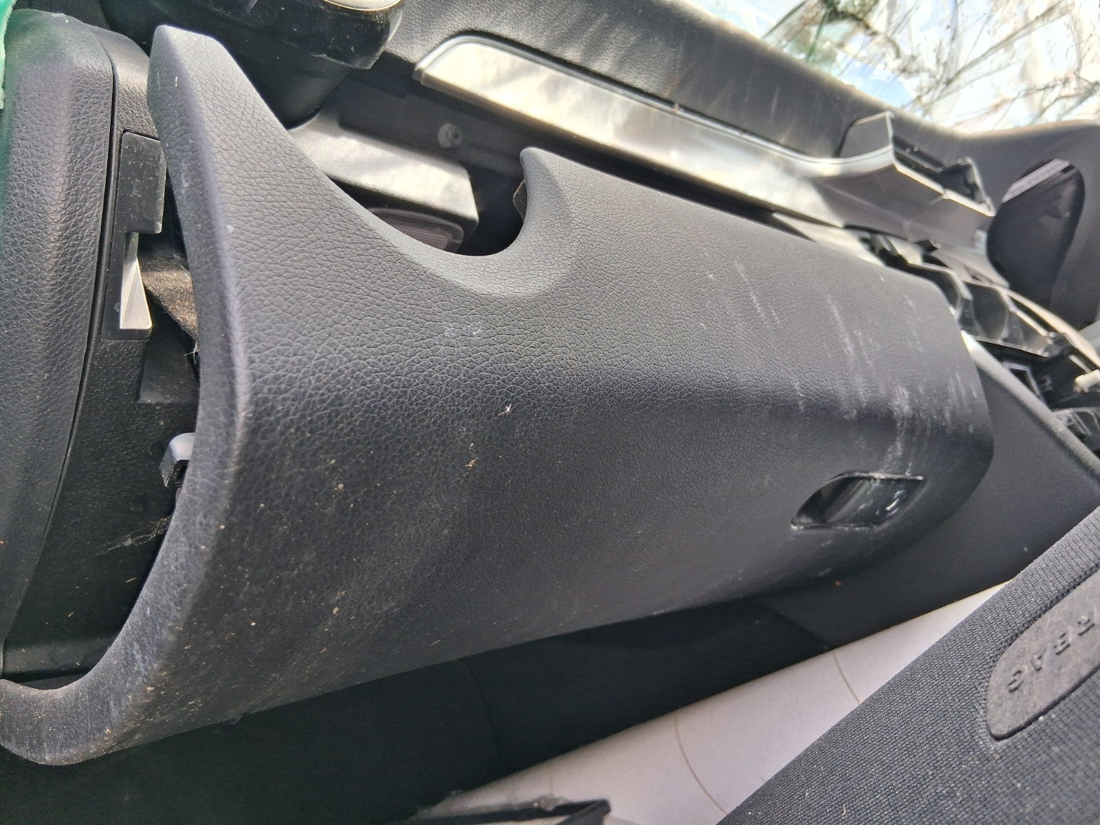 2016 MERCEDES C CLASS W205 FRONT DASHBOARD GLOVE BOX STORAGE COMPARTMENT