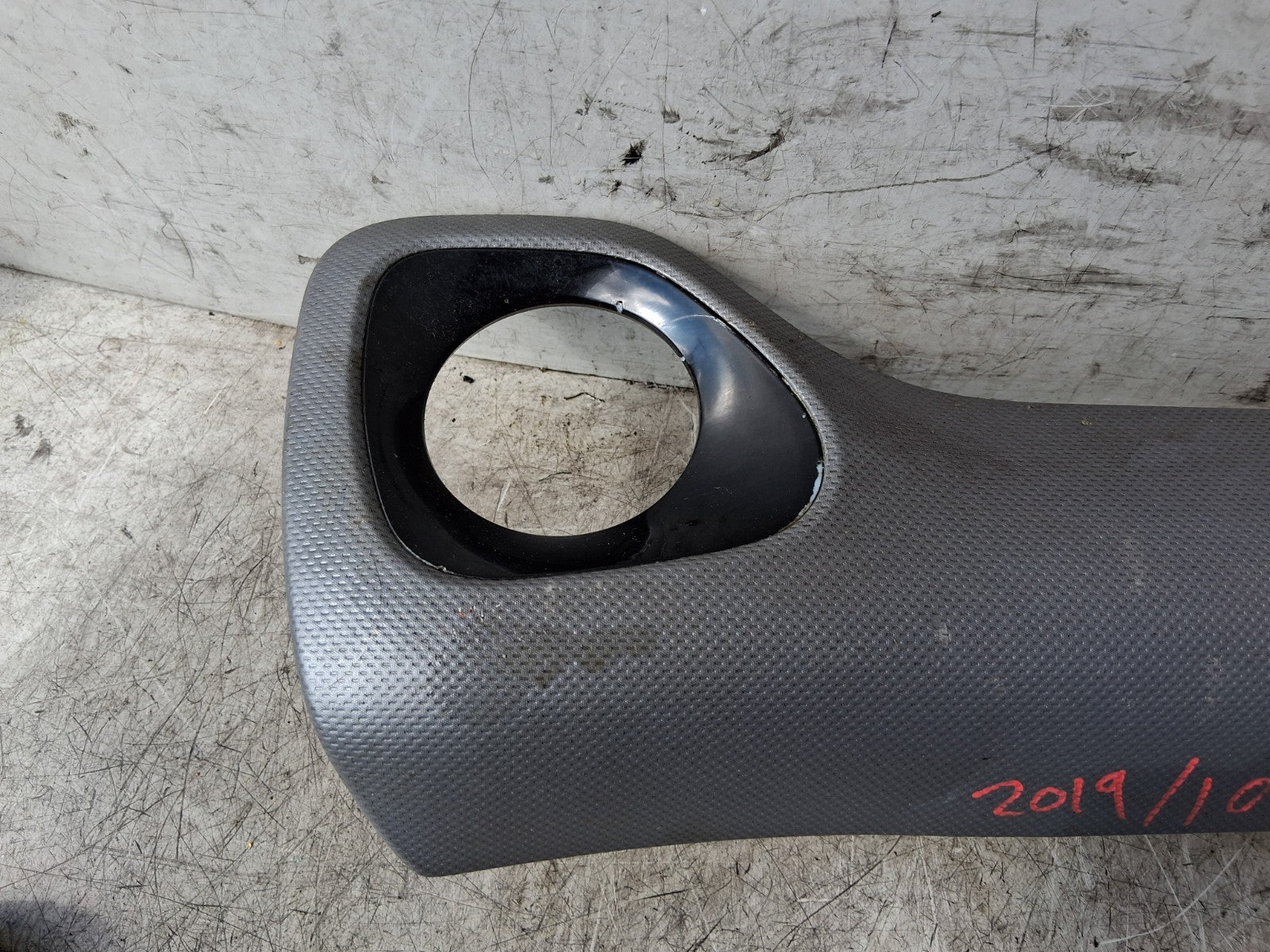 2019 PEUGEOT 108 NS PASSENGER SIDE FRONT LEFT AIR VENT TRIM PANEL B001066880