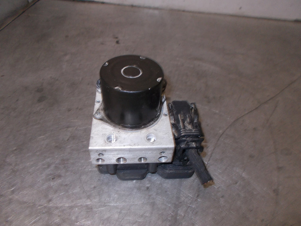 FIAT 500 2017 1.2 ABS PUMP & CONTROL MODULE 52042668