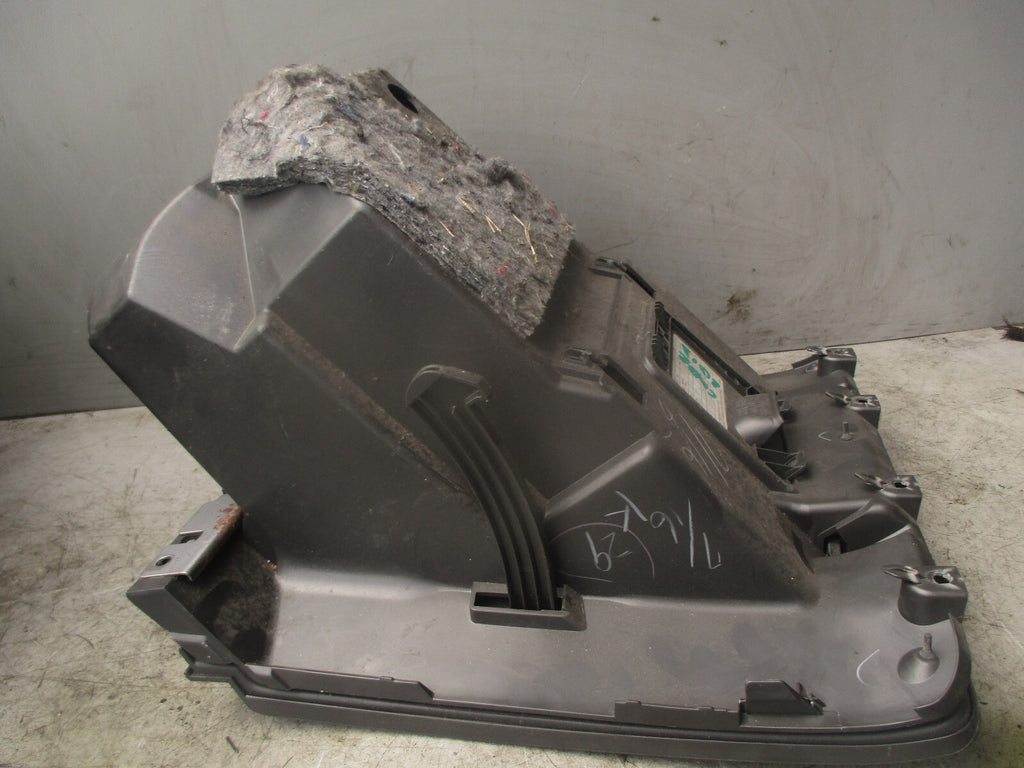2013 NISSAN CUBE PASSENGER SIDE GLOVE BOX