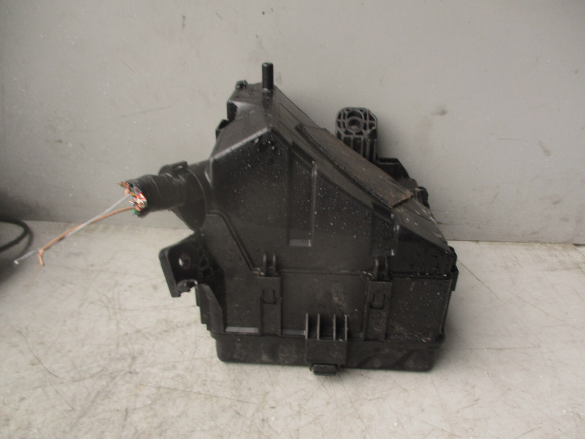 2018 SUZUKI IGNIS 1.2 PETROL FUSE BOX RELAY BOARD