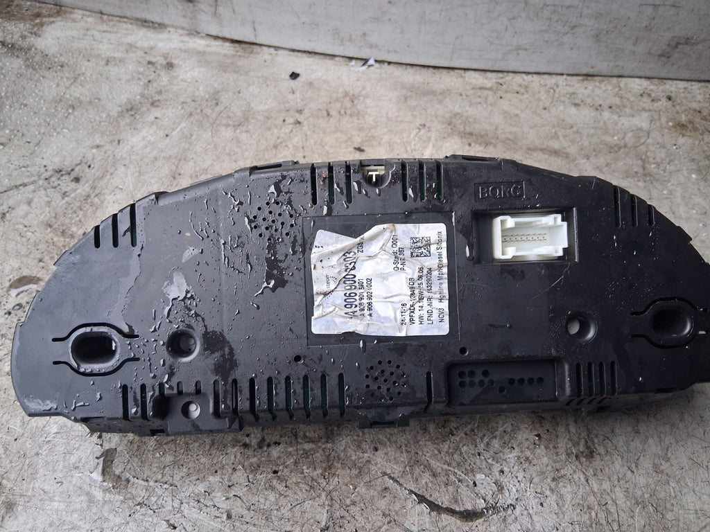 2016 MERCEDES SPRINTER MK2 W906 SPEEDOMETER INSTRUMENT CLUSTER A9069008303