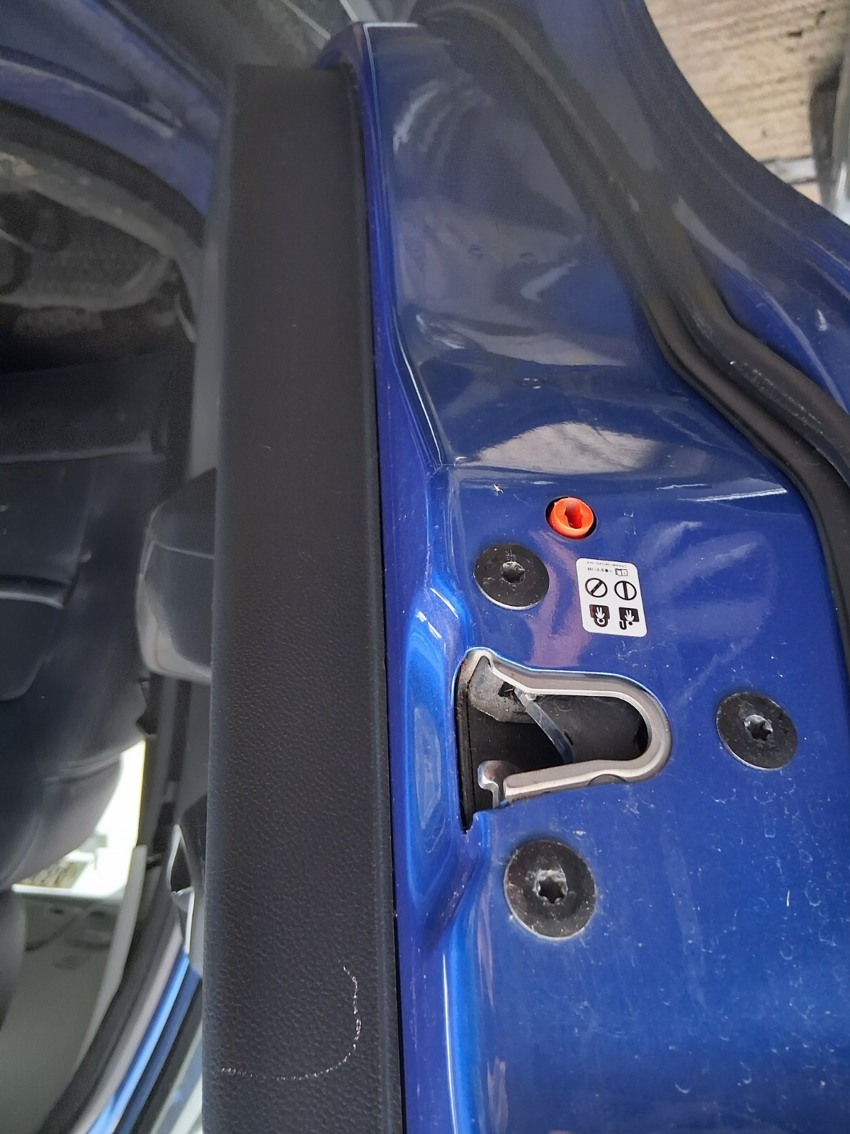 2021 MG 3 MK2 EXCLUSIVE OSR DRIVER SIDE REAR RIGHT DOOR LOCK MECHANISM