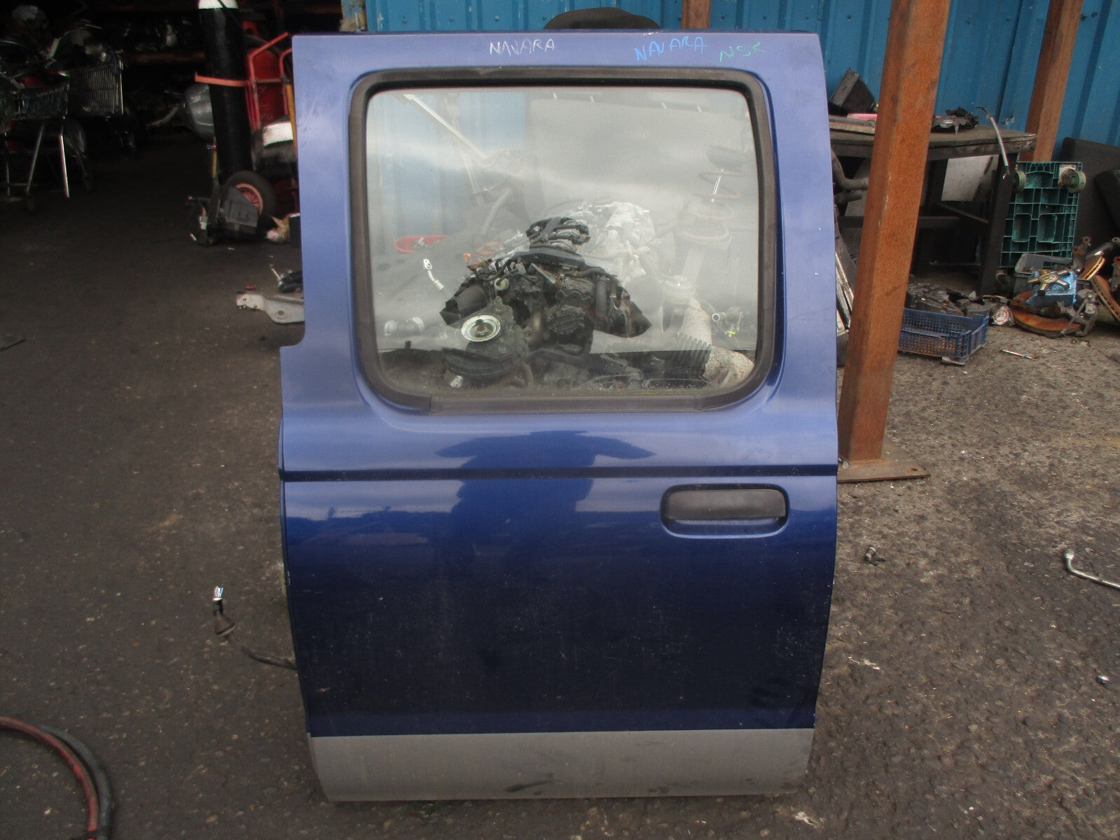 2002 NISSAN NAVARA D22 NSR PASSENGER SIDE REAR COMPLETE DOOR BLUE
