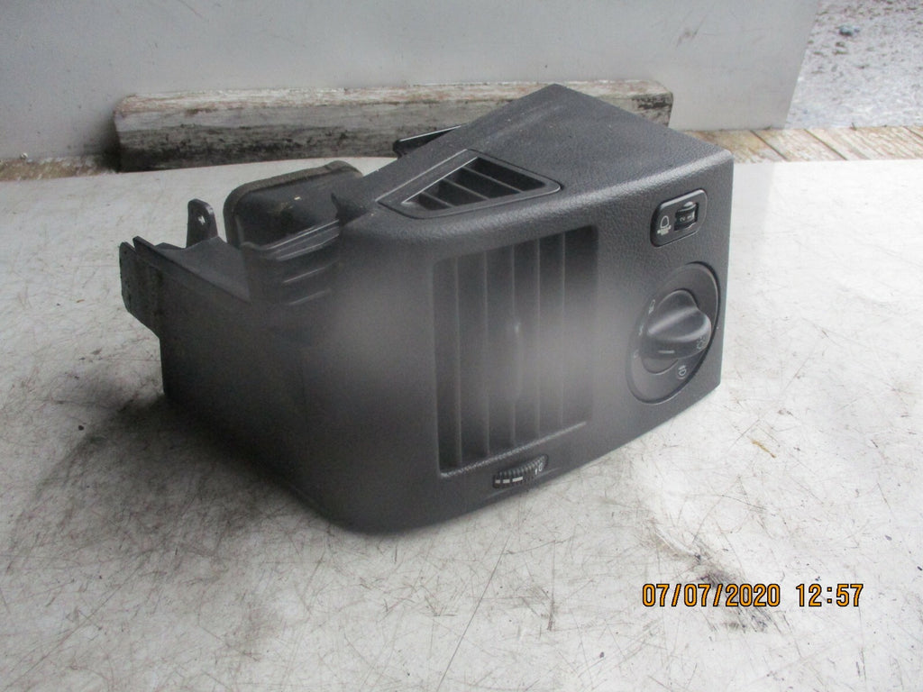 VW VOLKSWAGEN 2015 CRAFTER MK1 DRIVER SIDE FRONT AIR VENTS A9068300754