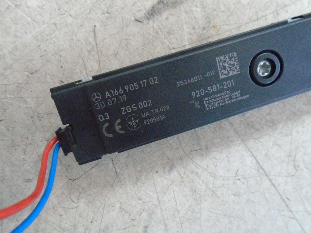 MERCEDES BENZ GLA 2018 X156 AERIAL RADIO AMPLIFIER AMP UNIT A1669051702