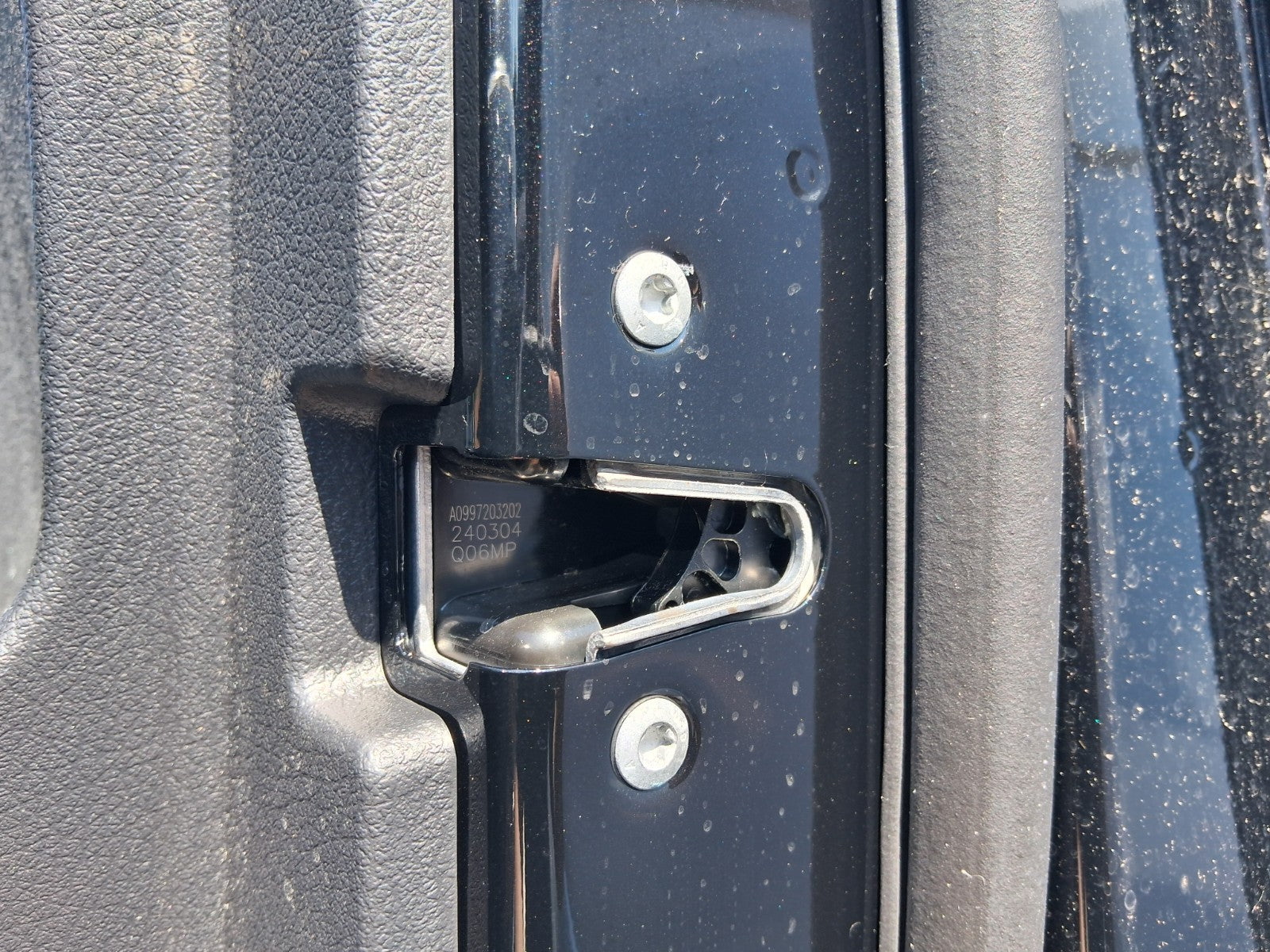 2023 MERCEDES BENZ A CLASS AMG W177 OSF DRIVER SIDE FRONT DOOR LOCK MECHANISM
