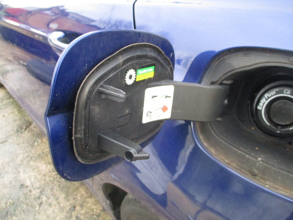 2017 FORD MONDEO MK5 FUEL FILLER FLAP BLUE LD