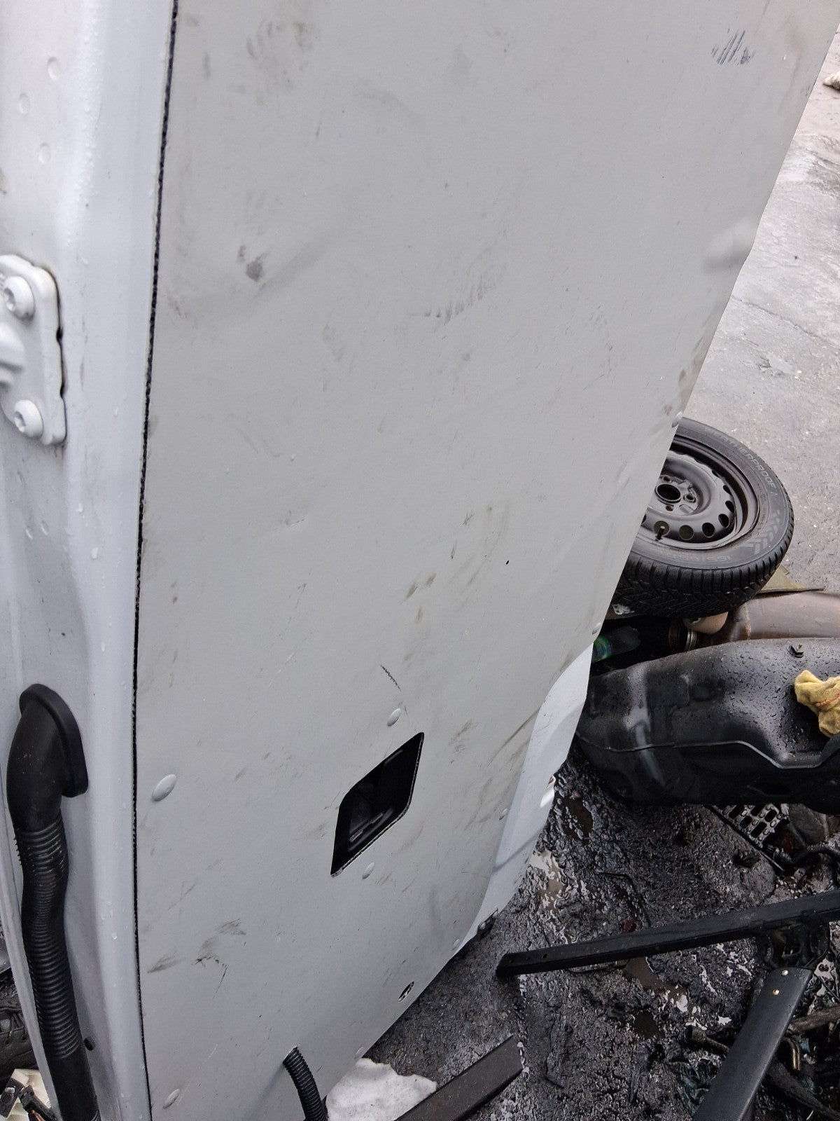 2023 MERCEDES BENZ SPRINTER W907 OSR DRIVER SIDE COMPLETE REAR RIGHT DOOR WHITE