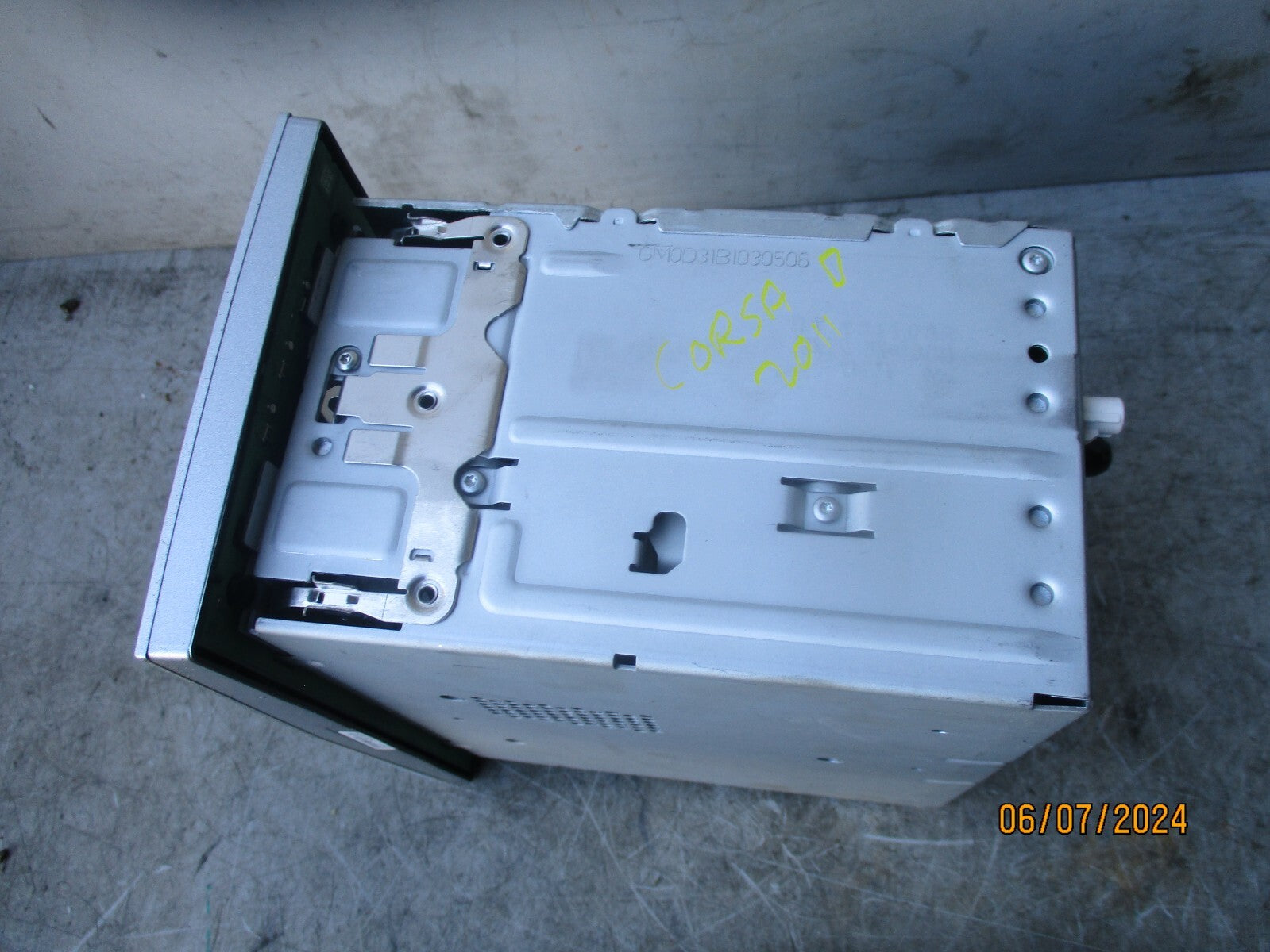VAUXHALL CORSA D 2011 RADIO CD PLAYER STEREO HEAD UNIT 13357119