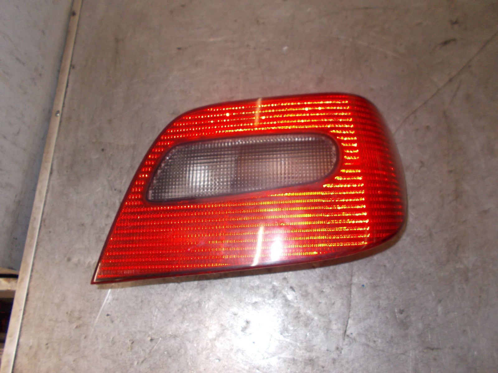 CITROEN XSARA PICASSO OSR DRIVER SIDE REAR LIGHT TAIL LIGHT