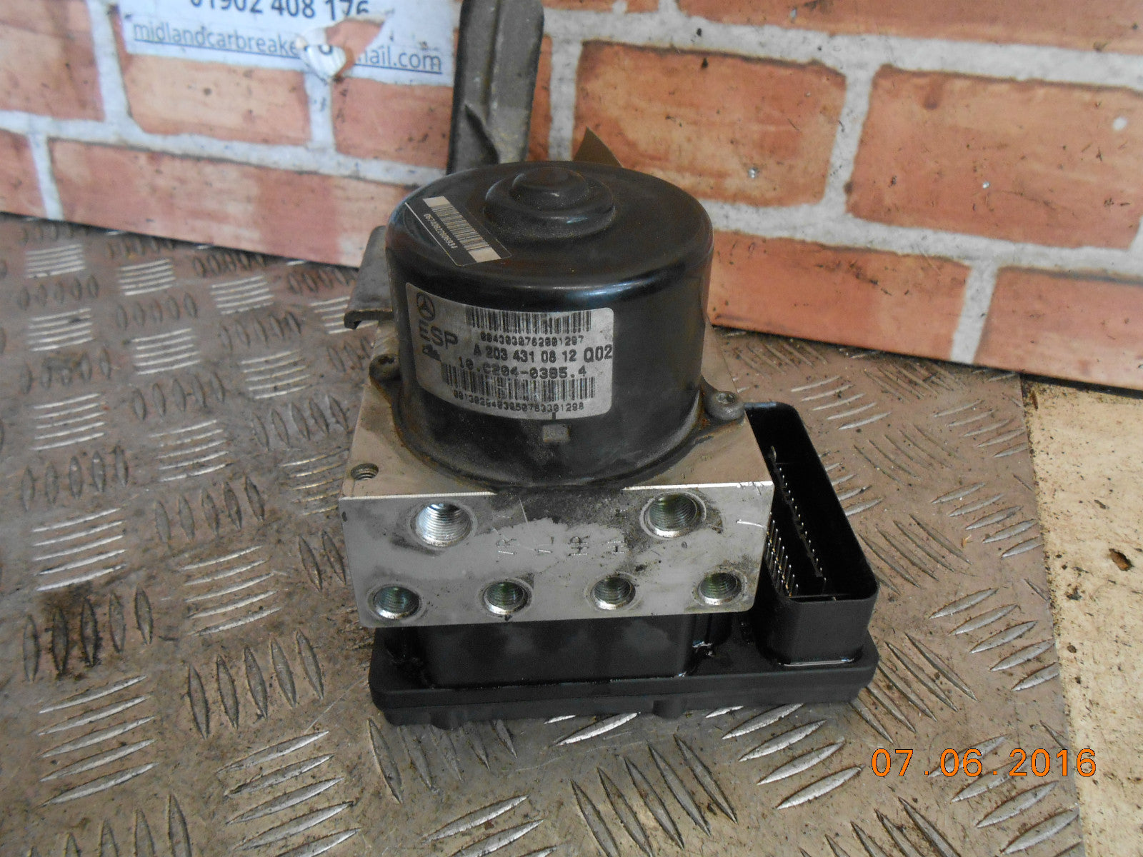 MERCEDES C CLASS S203 2003 C180 ABS BRAKE PUMP & CONTROLLER MODULE A2034310812