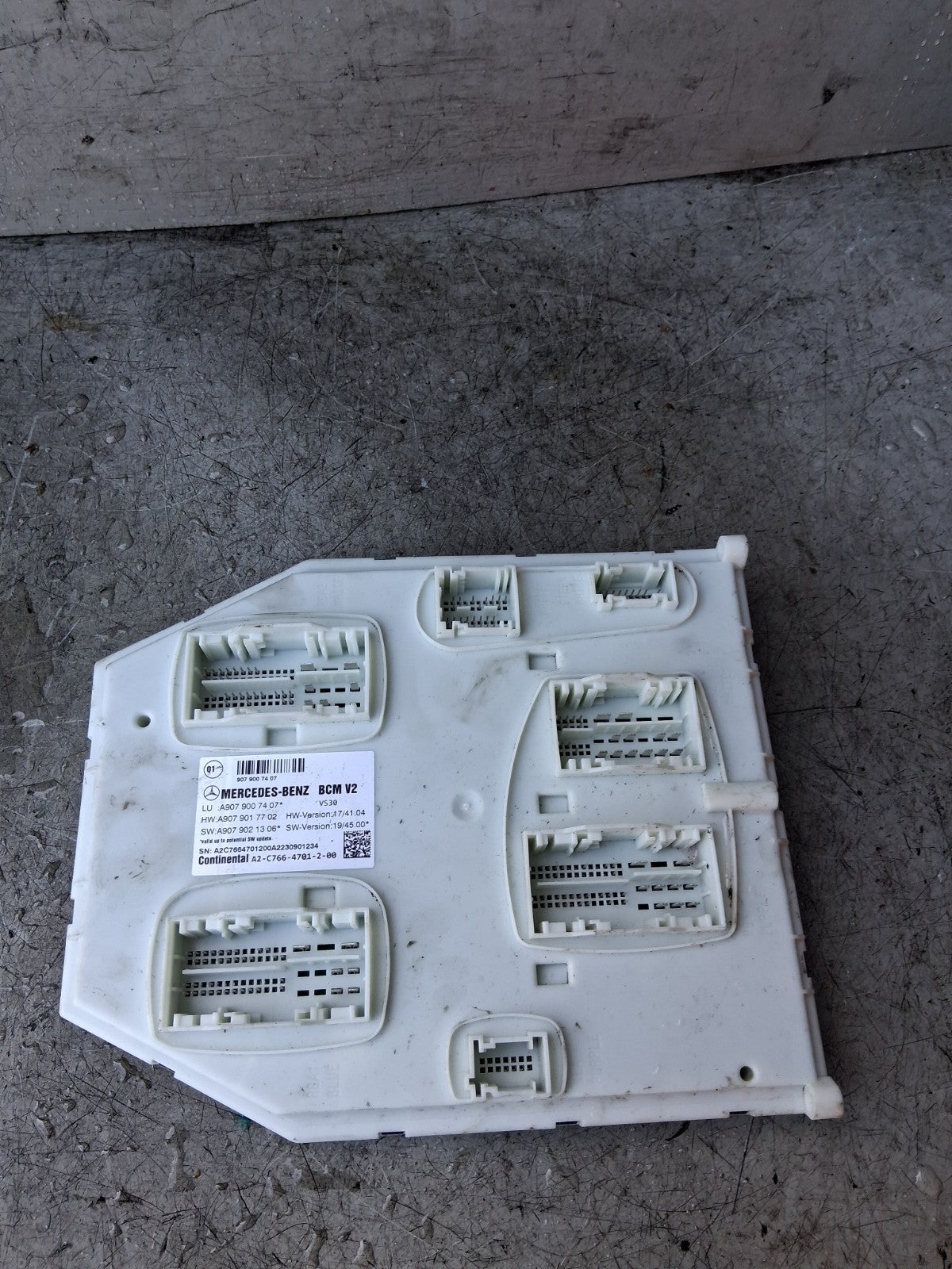 2023 MERCEDES BENZ SPRINTER BCM BODY CONTROL MODULE A9079007407