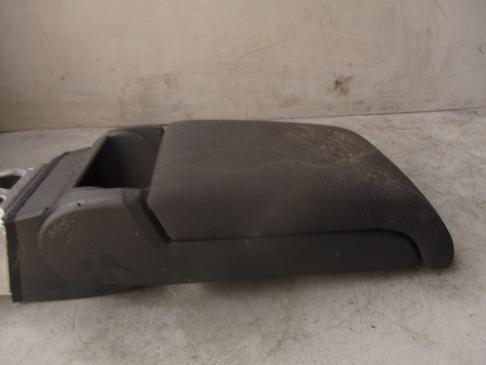 2007 VAUXHALL VECTRA C CENTRAL ADJUSTABLE ARMREST 13242817