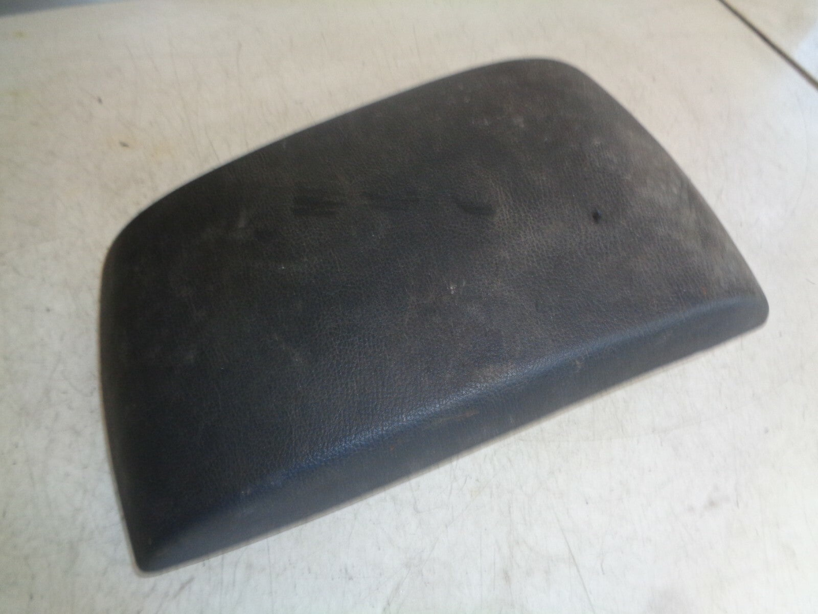 FORD MONDEO MK4 2014 CEMTRE CONSOLE LEATHER ARMREST BLACK
