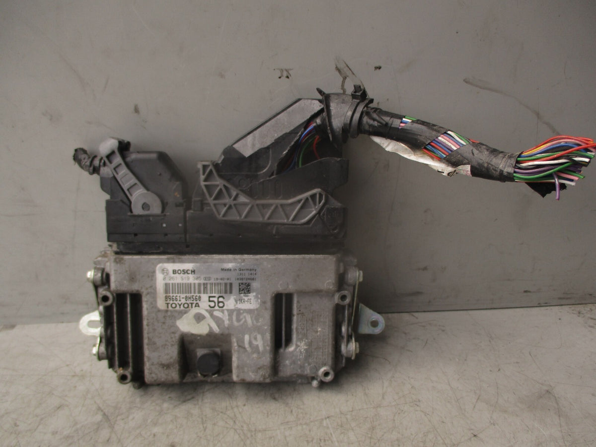 2019 TOYOTA AYGO MK2 1.0 PETROL ENGINE CONTROL UNIT ECU 896610H560