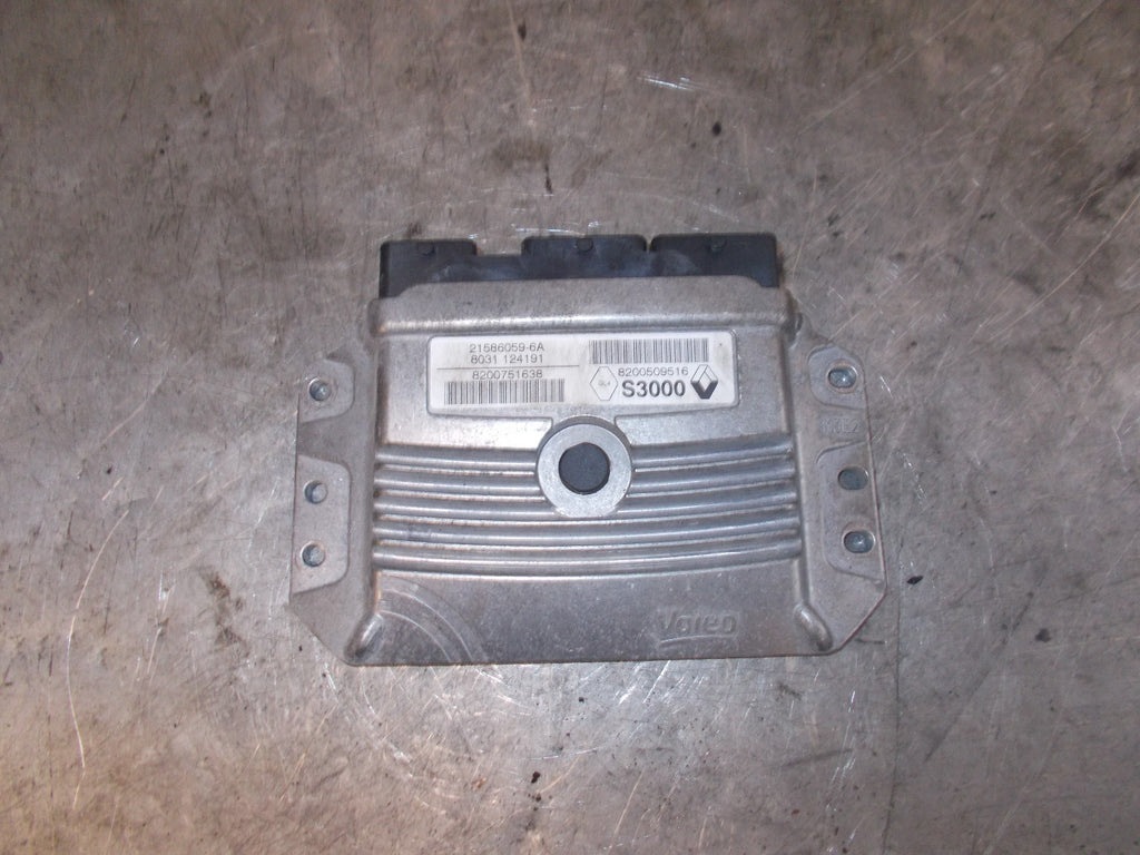 RENAULT MEGANE MK2 1.6 16V ENGINE CONTROL UNIT ECU MODULE 8200509516