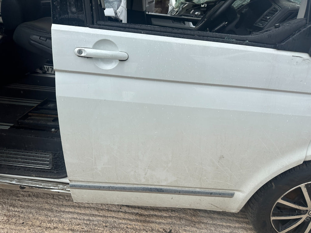 2018 VOLKSWAGEN TRANSPORTER T6 OSF DRIVER SIDE FRONT DOOR BARE WHITE DAMAGED